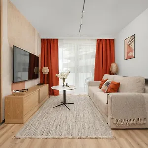 Central Park Z Balkonem I Parkingiem By Renters Prestige Wrocław